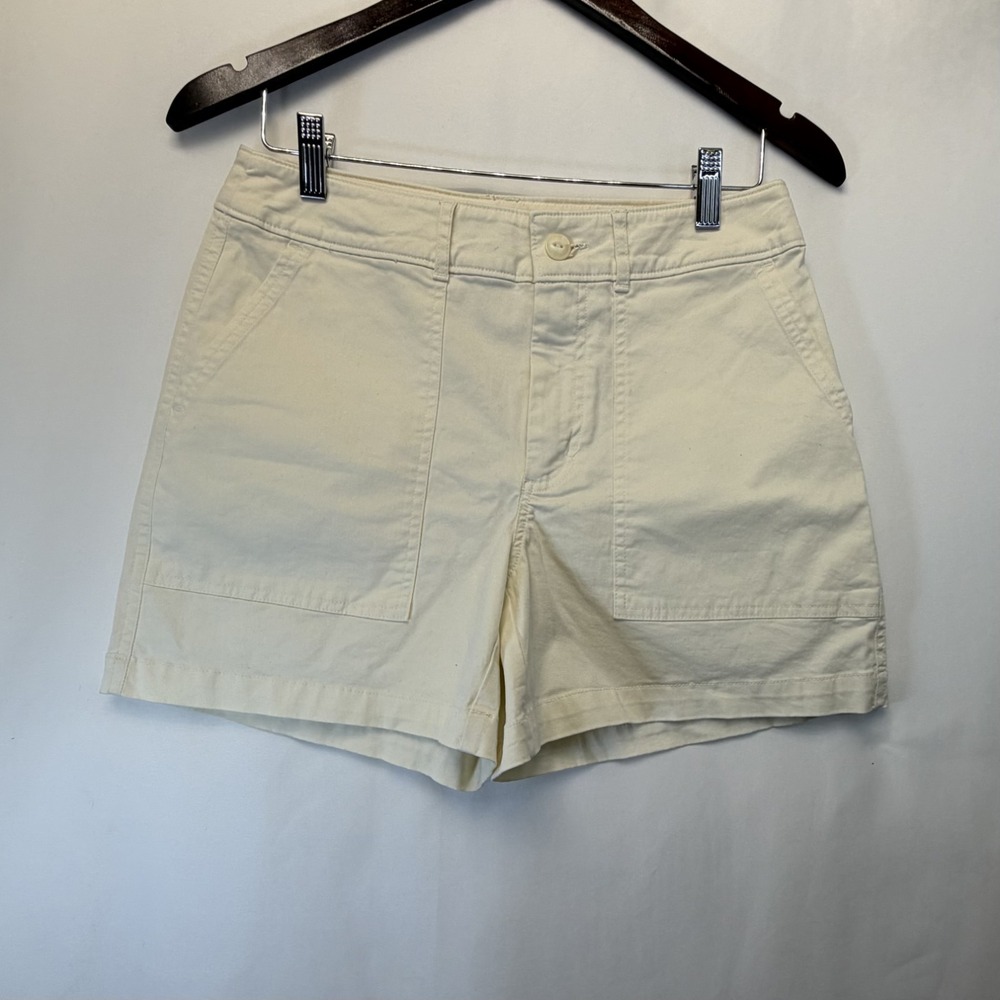 Universal Thread Cream High Rise Utility Patch Pocket Shorts Size 6 NWT